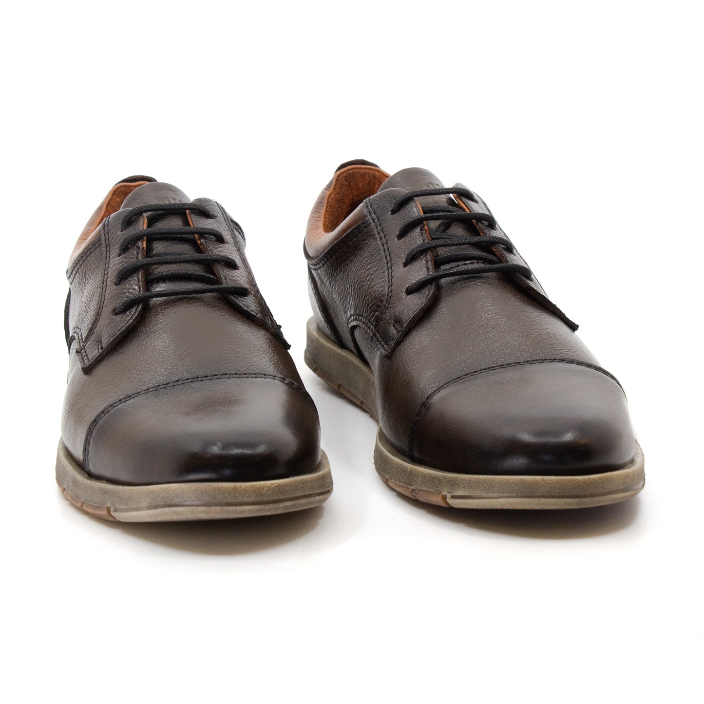 Zapato Andorra Con puntera Choco