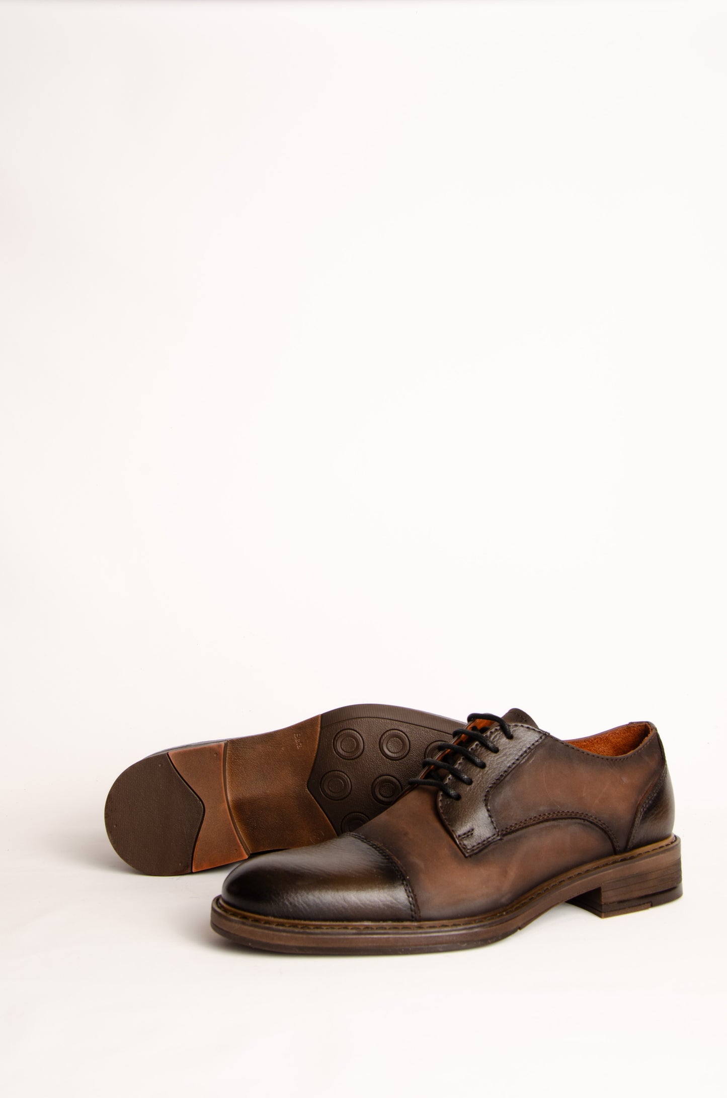 Zapato Bernardo Choco