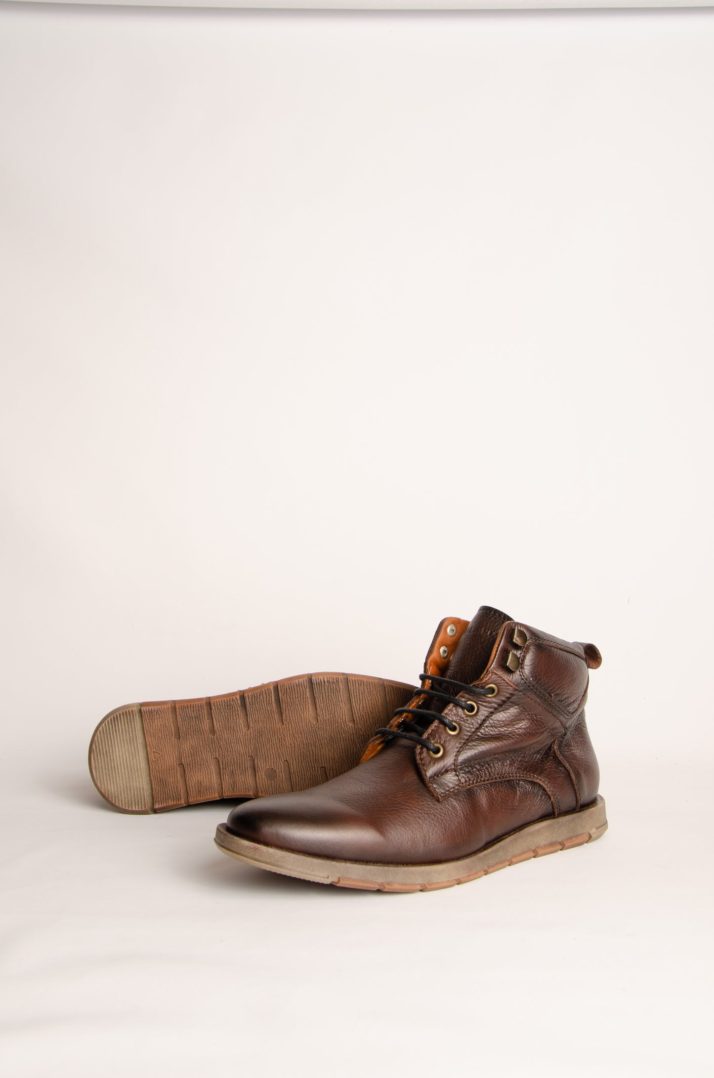 Bota Zeno Choco