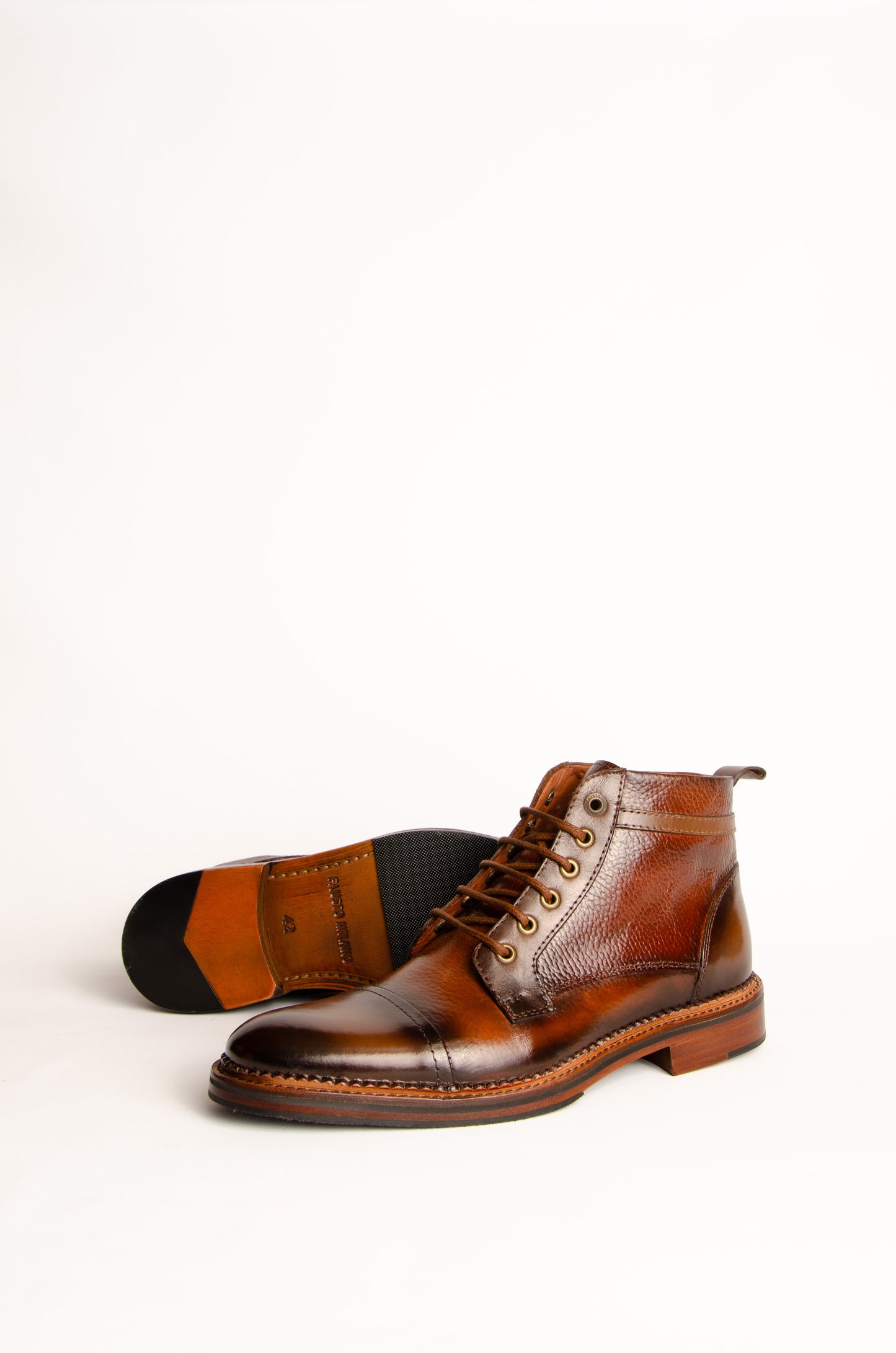 Borcego Alvise Suela