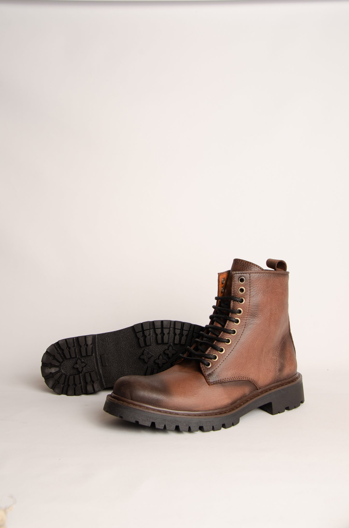 Borcego Benigno Milano