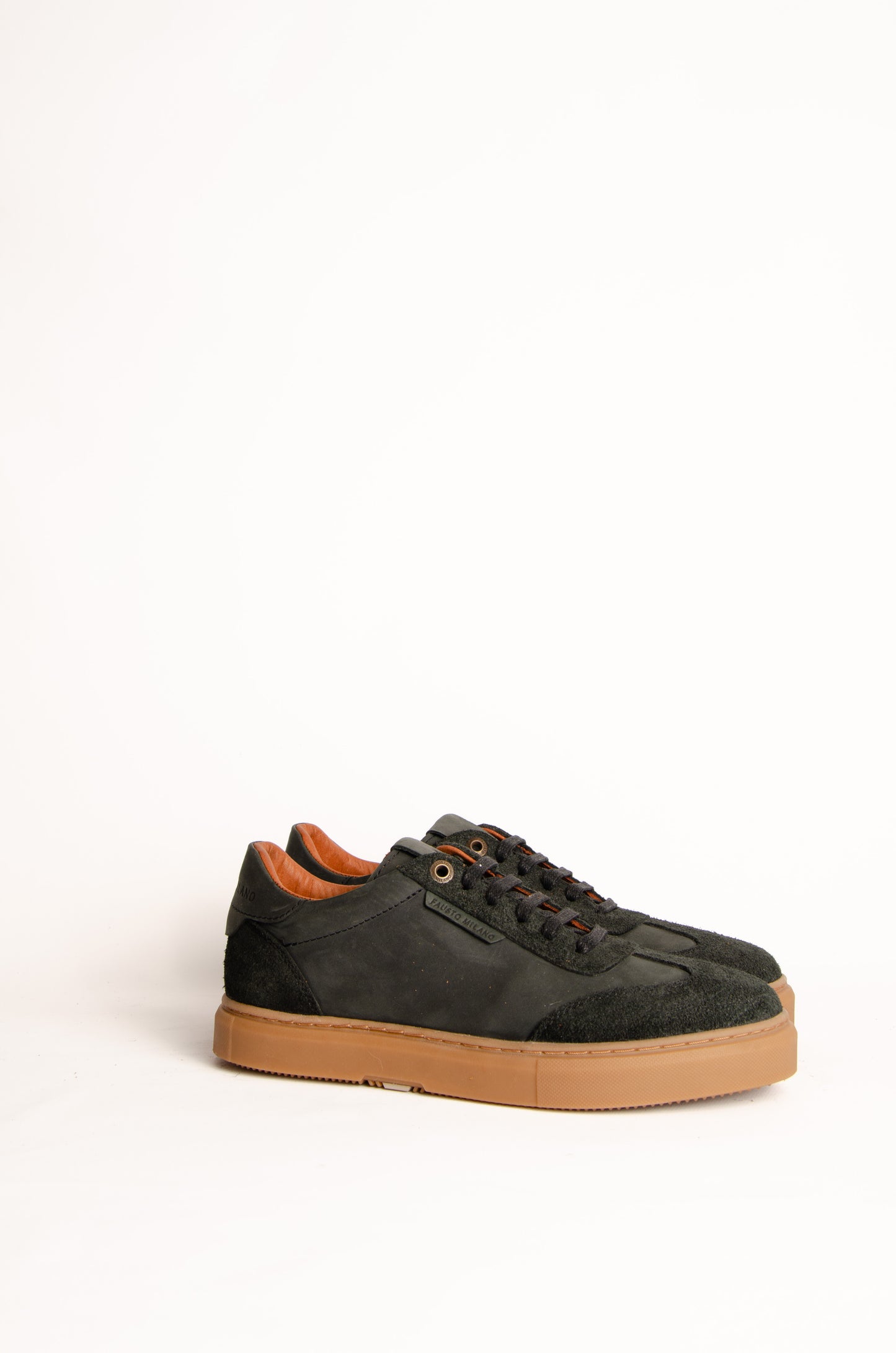 Zapatilla Umberto Negro