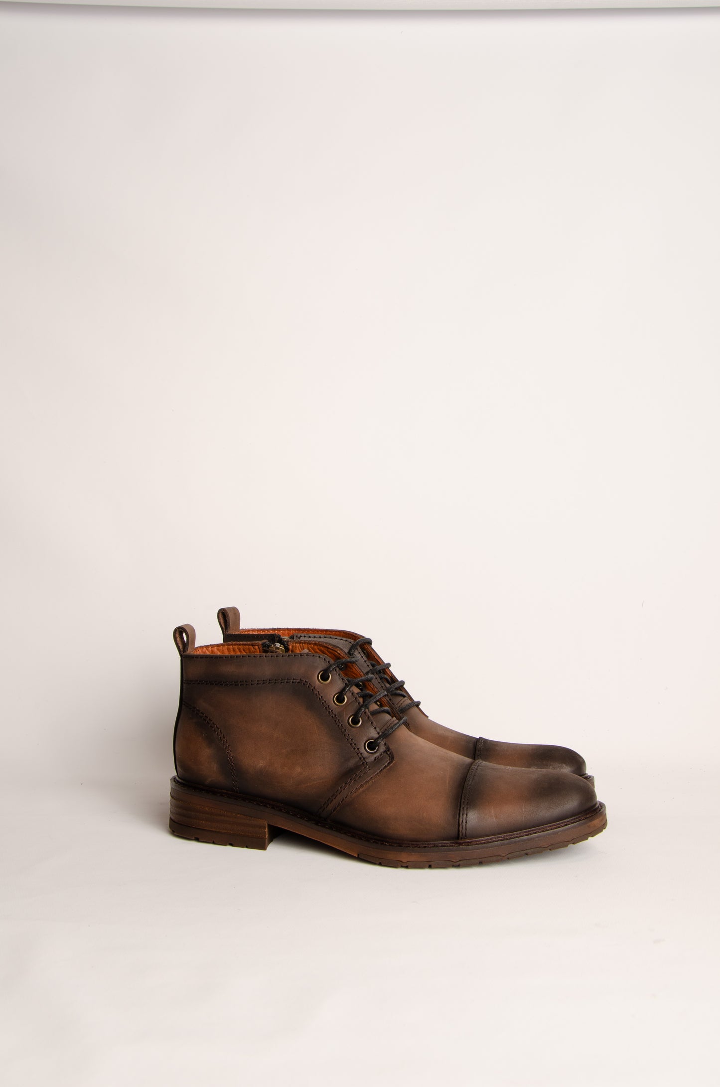 Borcego Ubaldo Choco