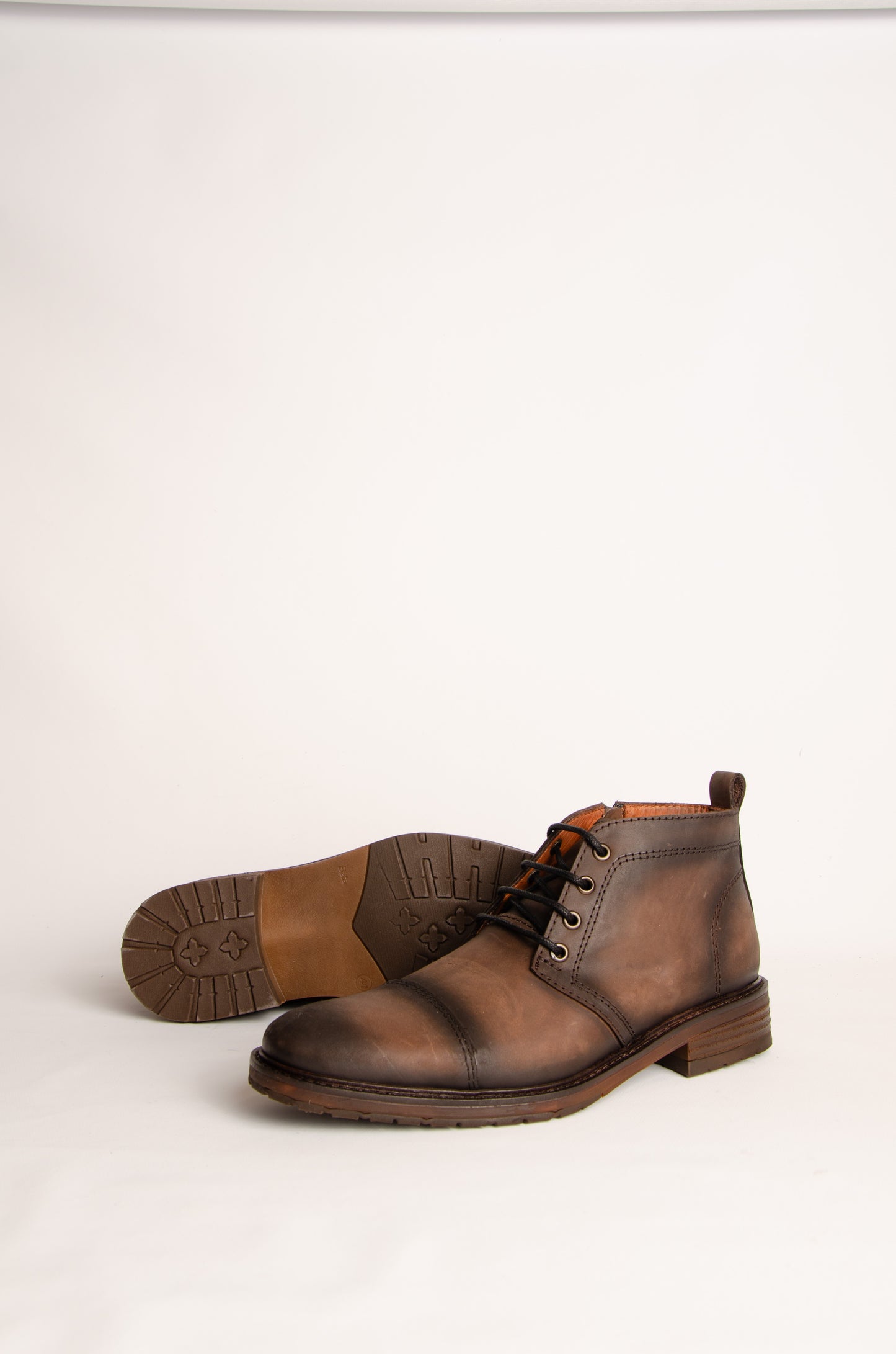 Borcego Ubaldo Choco