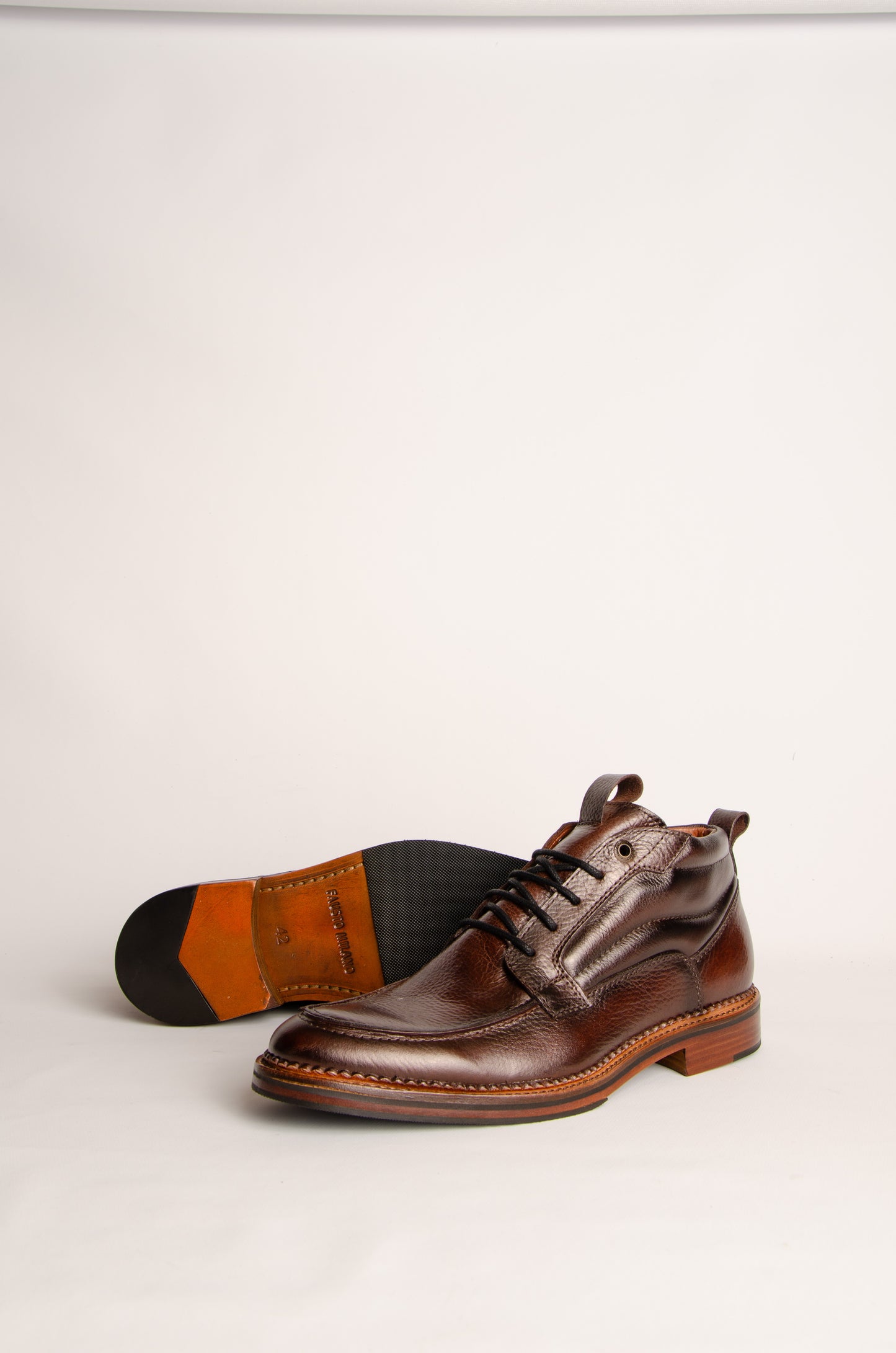 Borcego Virgilio Choco