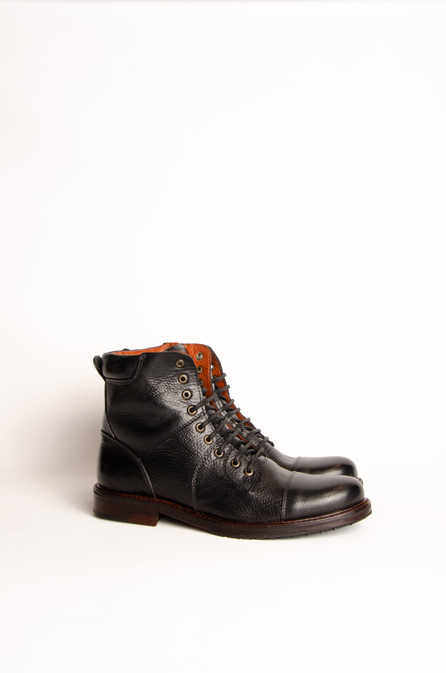 Borcego Leopoldo Negro