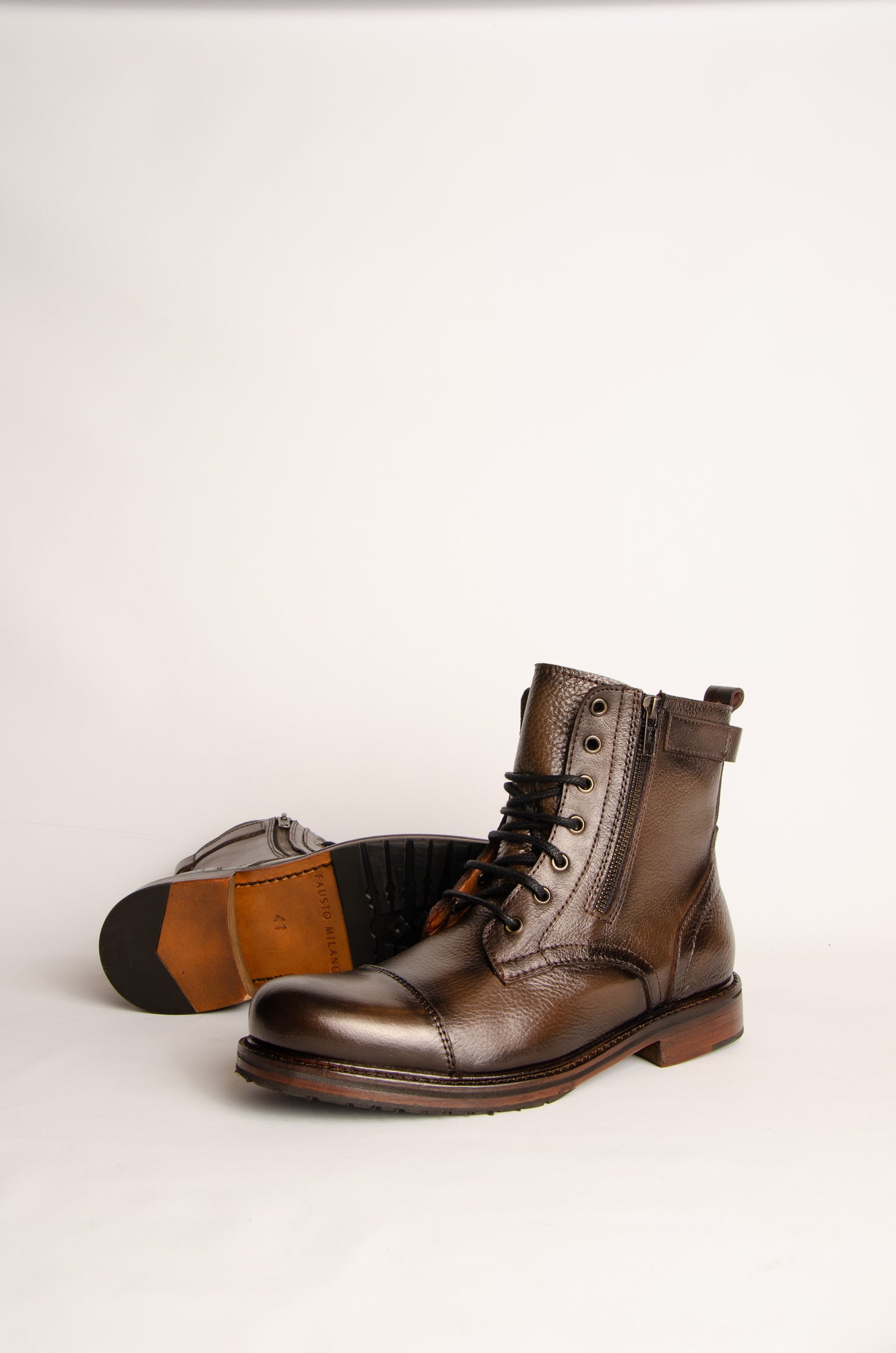 Borcego Ferruccio Choco