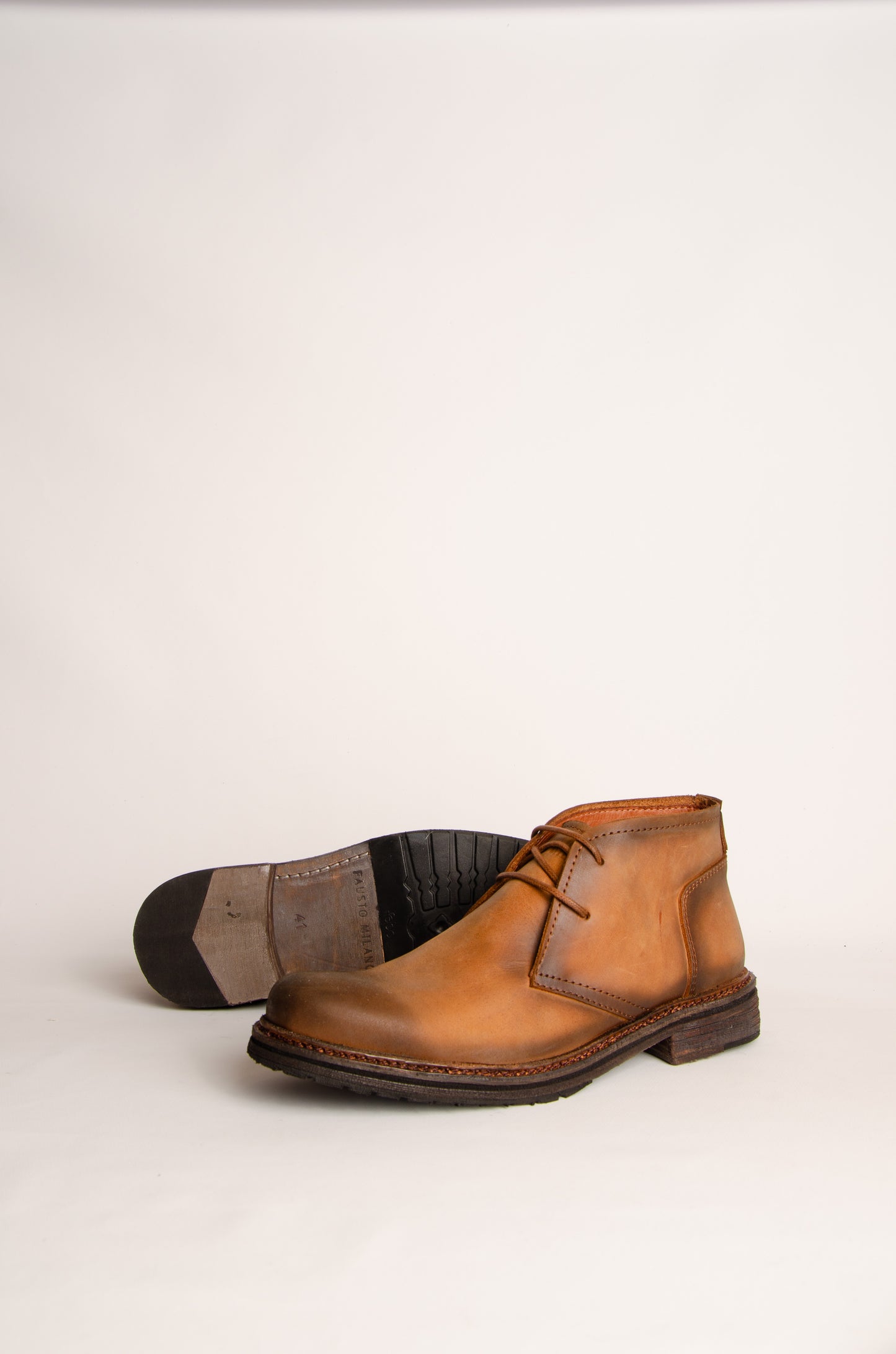 Bota Valeriano Suela