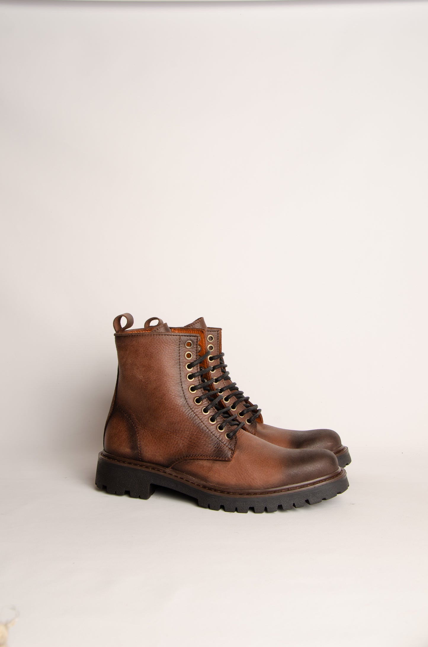 Borcego Benigno Milano